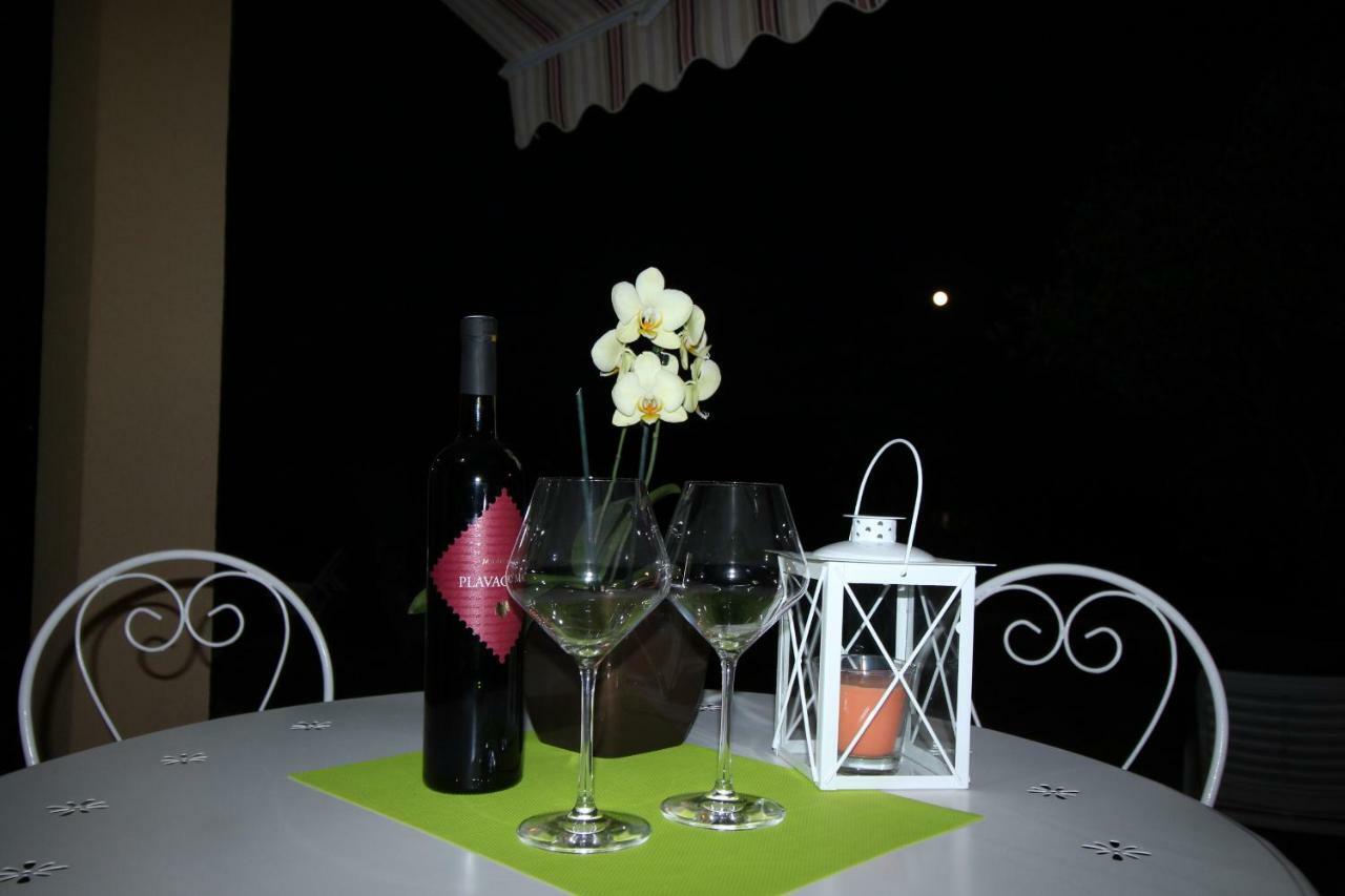 Olea Krk Apartament *